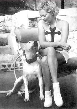 Actress Thelma Todd with Jiggs (1934)